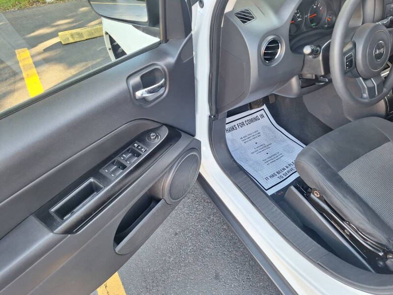 2011 Jeep Compass Sport