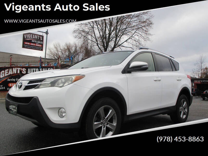 2015 Toyota RAV4 XLE's photo