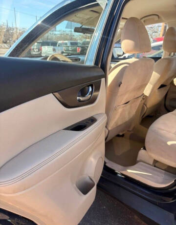 2015 Nissan Rogue S