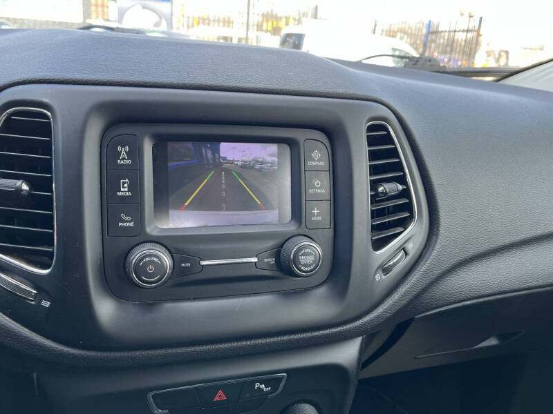 2017 Jeep Compass Sport
