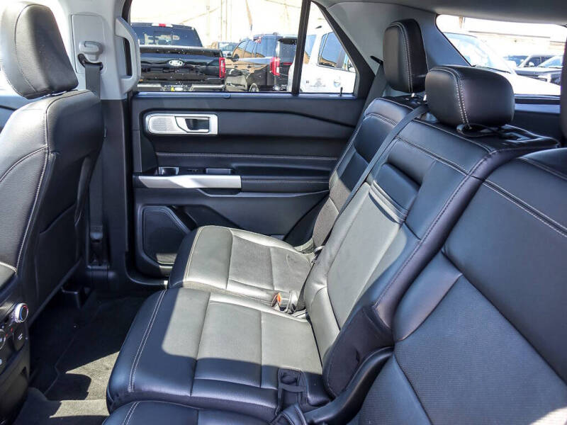 2023 Ford Explorer Hybrid Limited
