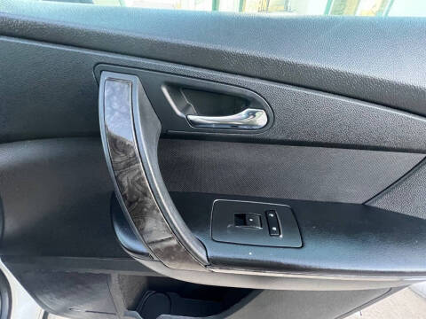 2011 GMC Acadia Denali