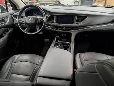 2020 Buick Enclave Essence