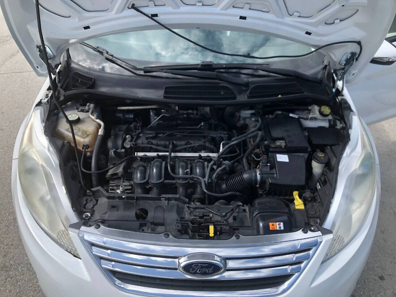 2013 Ford Fiesta  - $4,900