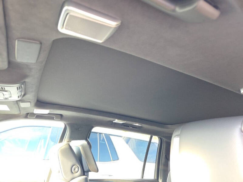 2024 Cadillac Escalade ESV Premium Luxury Platinum