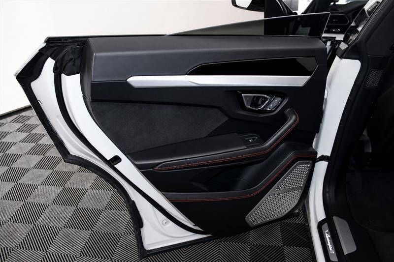 2019 Lamborghini Urus