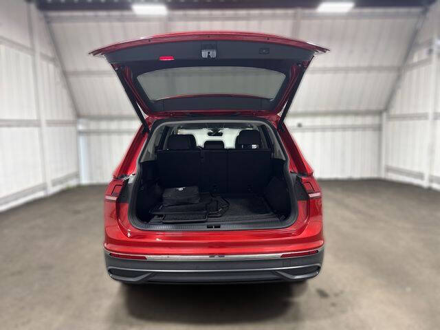 2022 Volkswagen Tiguan SE 4Motion