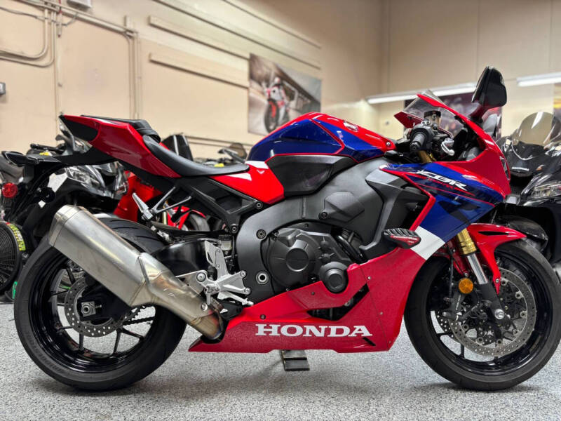 2024 Honda CBR1000RR