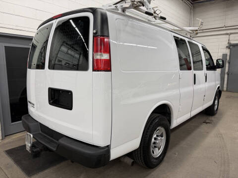 2016 Chevrolet Express 2500