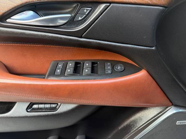 2016 Cadillac Escalade Luxury Collection