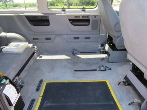 2011 Ford E-Series E-350 SD XLT