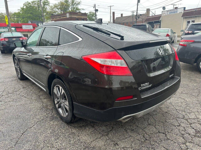 2014 Honda Crosstour for sale at Kelly Auto Group in Cleveland, OH