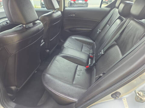 2013 Acura ILX 2.0L w/Tech