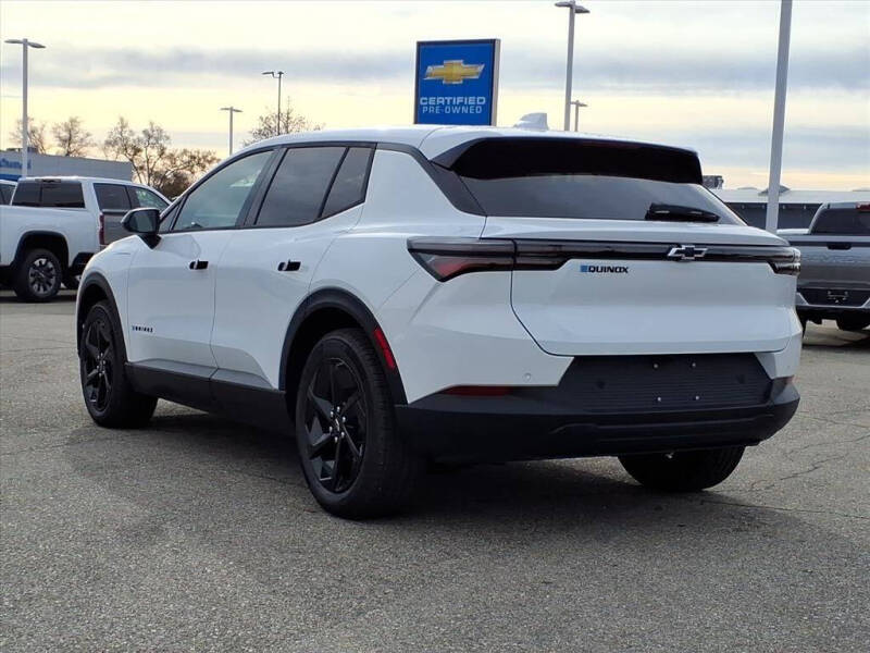 2026 Chevrolet Equinox EV LT 1