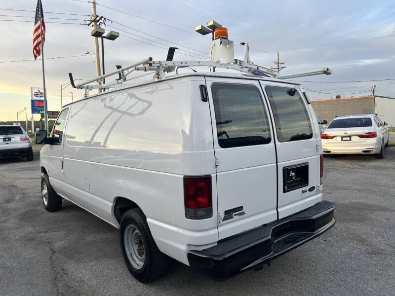 2013 Ford E-Series E-150