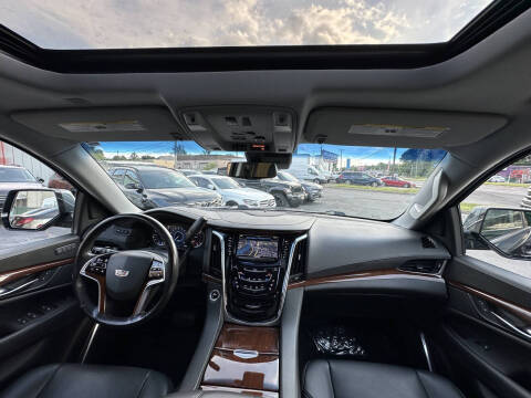 2019 Cadillac Escalade ESV Premium Luxury