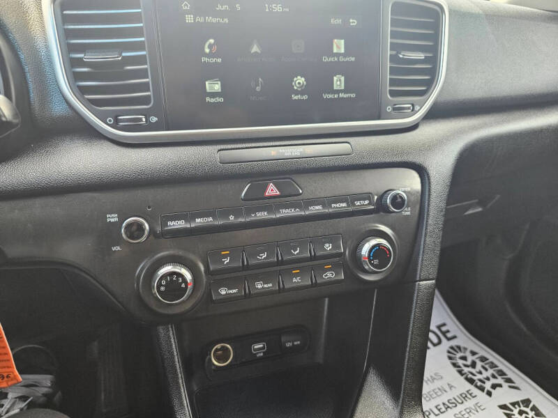 2022 Kia Sportage LX