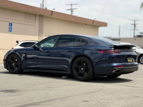 2018 Porsche Panamera
