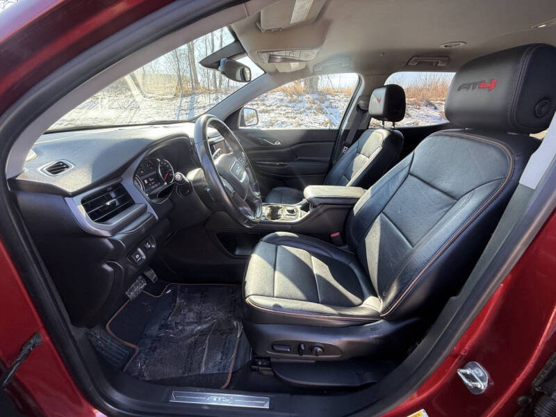 2020 GMC Acadia AT4