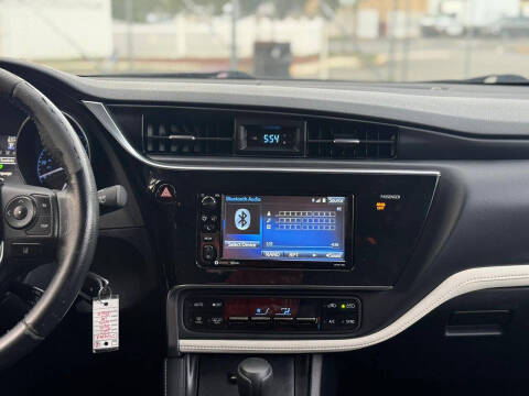 2017 Toyota Corolla iM