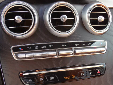 2021 Mercedes-Benz GLC GLC 300