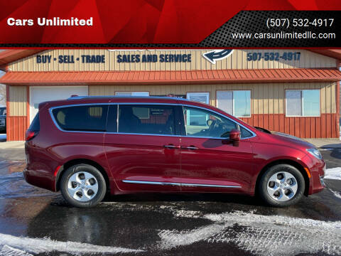 2017 Chrysler Pacifica for sale at Cars Unlimited in Marshall MN