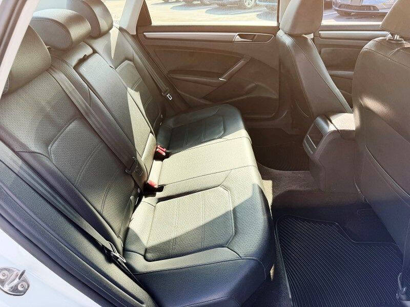 2018 Volkswagen Passat 2.0T S