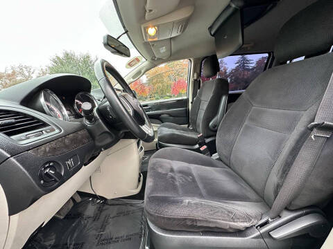 2014 Dodge Grand Caravan American Value Package