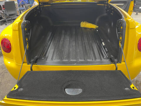 2004 Chevrolet SSR LS