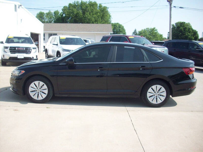 Used 2019 Volkswagen Jetta S with VIN 3VWC57BU0KM040521 for sale in Kansas City