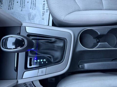 2018 Hyundai Elantra SE