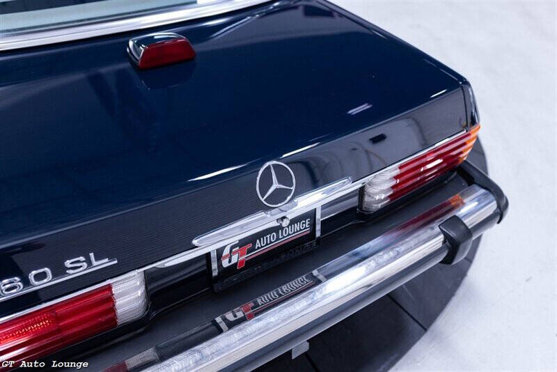 1986 Mercedes-Benz 560-Class 41