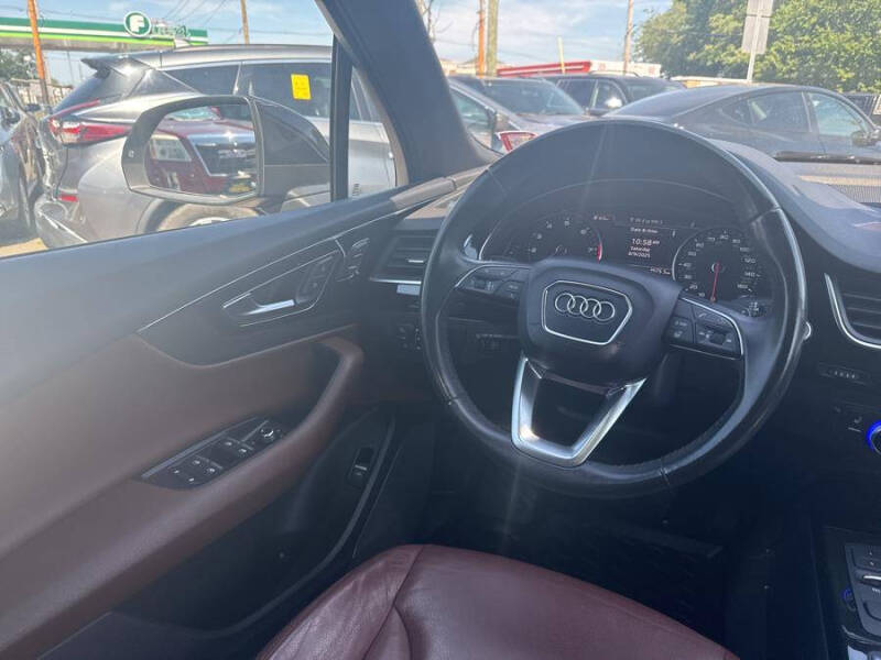 2017 Audi Q7 2.0T quattro Premium