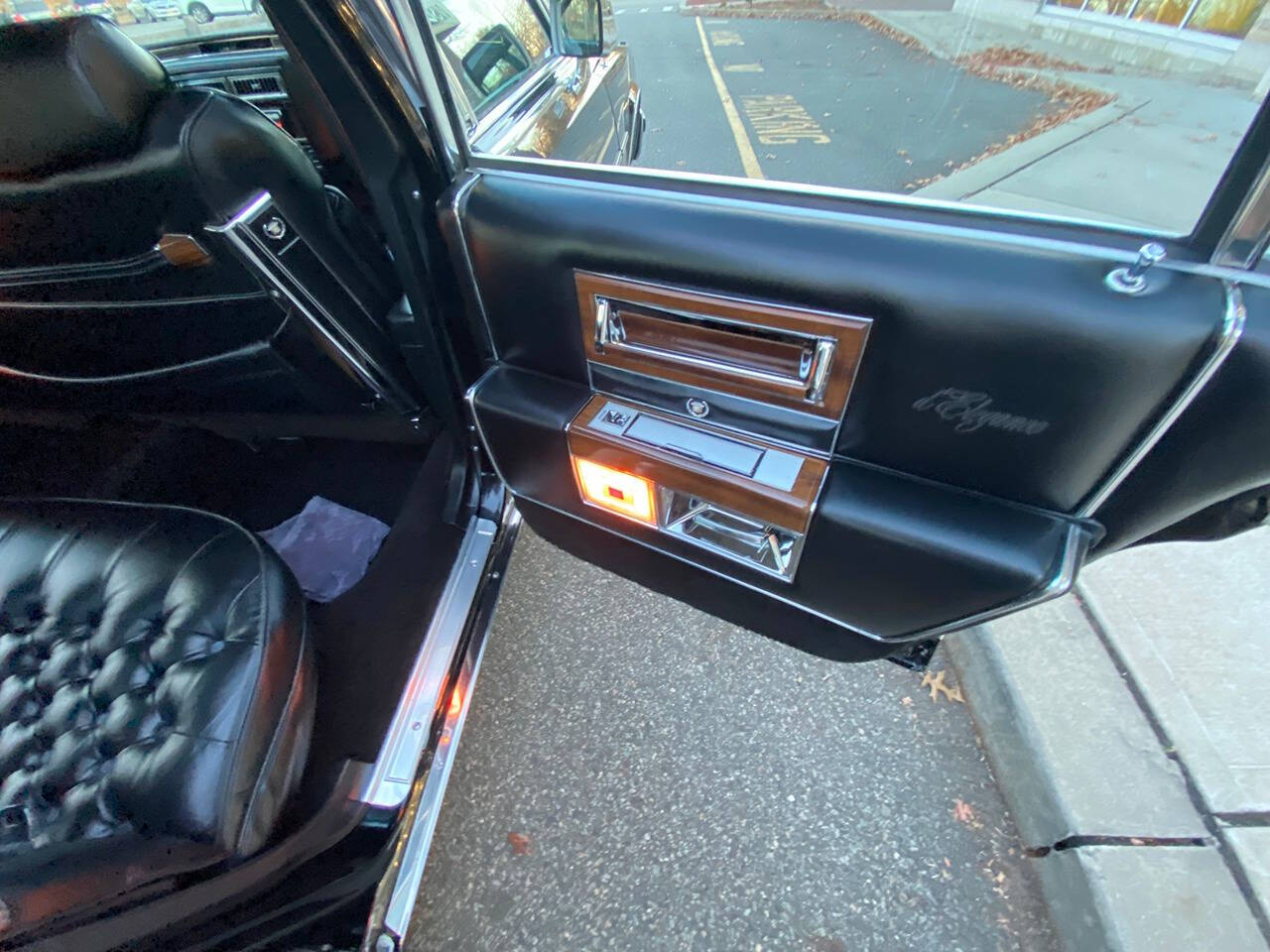 1987 Cadillac Fleetwood for sale at Vintage Motors USA in Roselle, NJ