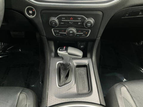 2017 Dodge Charger R/T