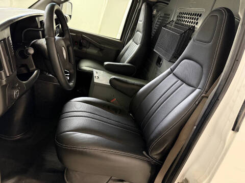 2018 Chevrolet Express 2500