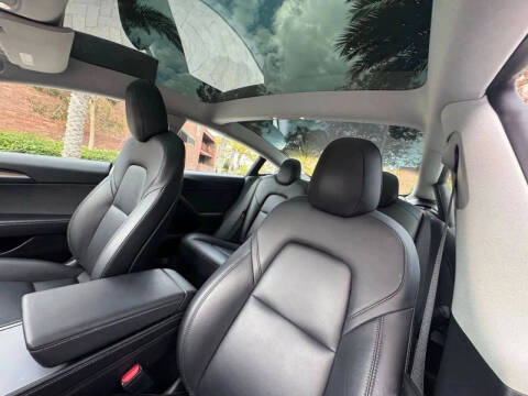 2020 Tesla Model 3 Standard Range Plus