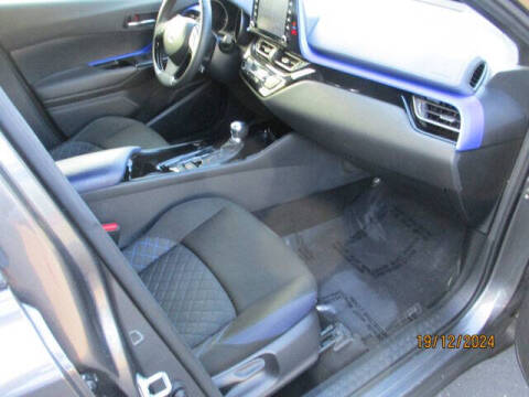 2021 Toyota C-HR XLE