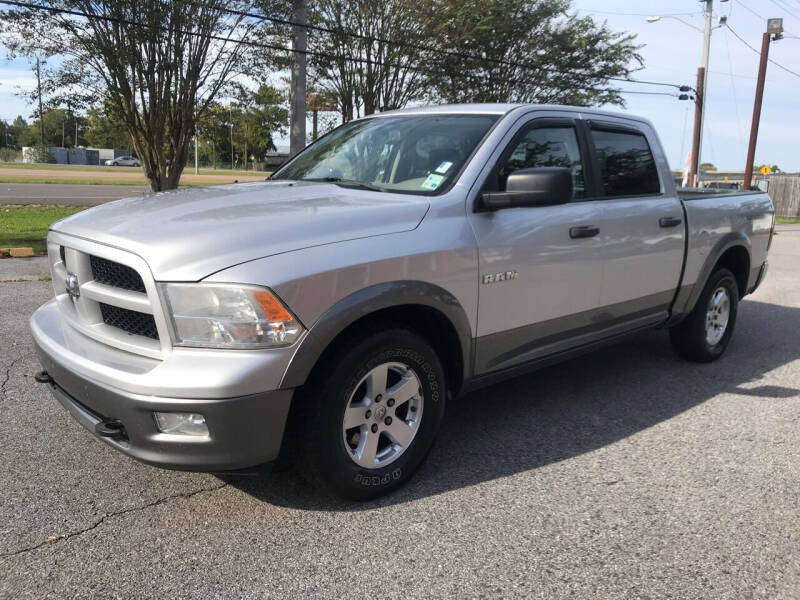 2009 Dodge Ram Pickup 1500 for sale at SPEEDWAY MOTORS in Alexandria LA