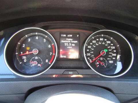 2017 Volkswagen Golf GTI