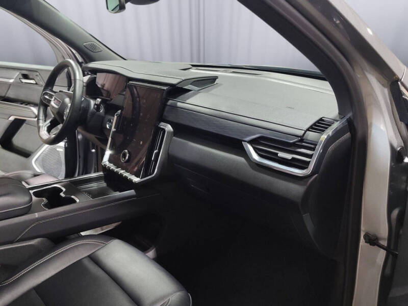 2024 GMC Acadia Elevation