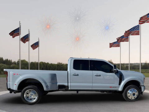 2026 Ford F-450 Super Duty Platinum