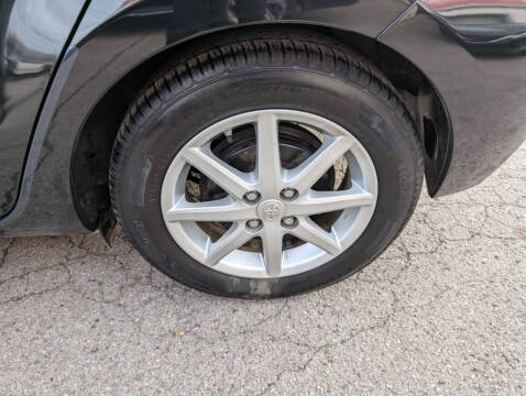 2014 Toyota Prius c Four