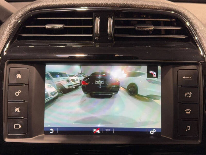 2018 Jaguar XE 25t Premium