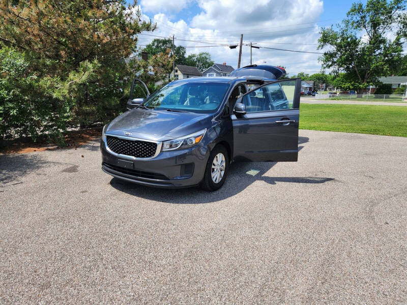 2017 Kia Sedona LX
