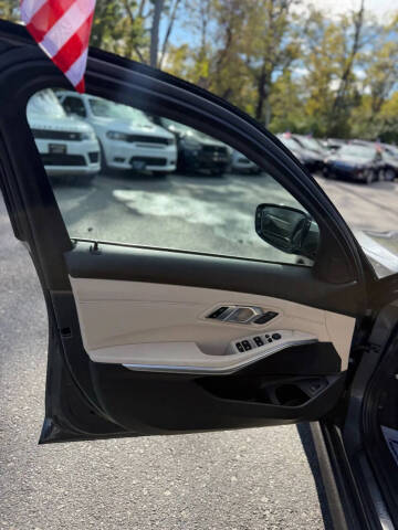 2019 BMW 3 Series 330i