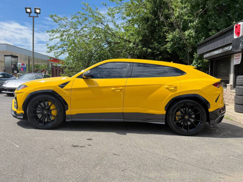 2020 Lamborghini Urus