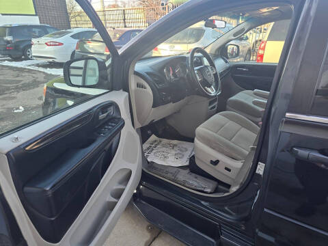 2012 Dodge Grand Caravan Crew