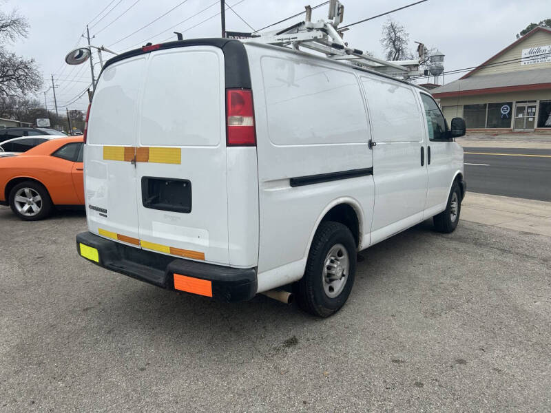 2014 Chevrolet Express 2500