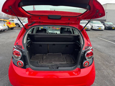 2015 Chevrolet Sonic LTZ Auto